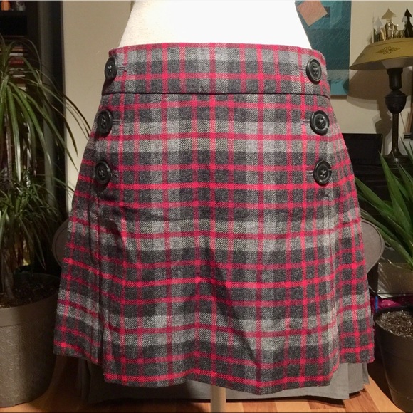 GAP Dresses & Skirts - GAP Plaid Mini Skirt